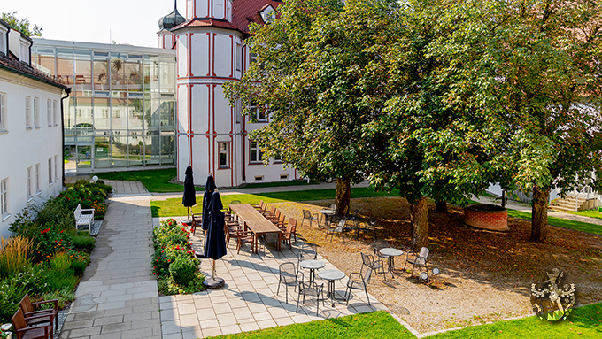 Pflegeapartments Fellheim Bayern Pflege Hof Ansicht